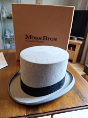 Moss Bros Grey Top Hat with Original Box Size 7  Vintage - Image 1 of 4