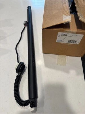 New GM 23226162/84306929 Power Liftgate Actuator 2015-2020 Escalade Tahoe Yukon  - Image 1 of 4