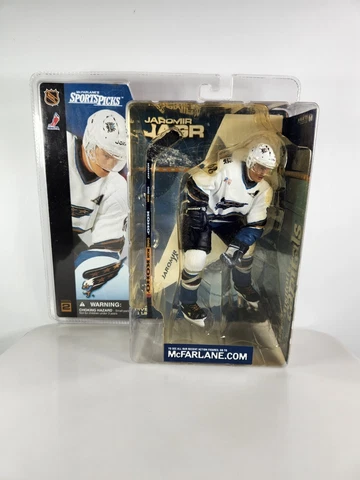 JAROMIR JAGR Washington Capitals McFarlane Figure White Jersey Yellowing Cover