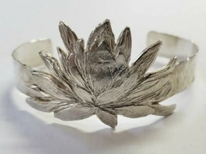 Sterling Silber Handarbeit Handwerk Floral gehämmert gestempelt Manschette Armband - Bild 1 von 9