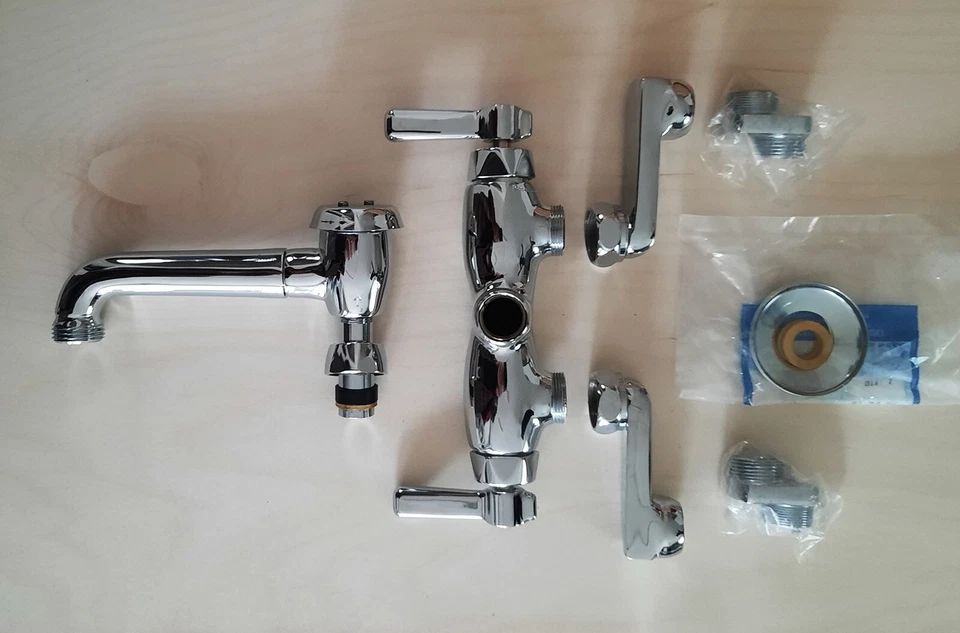 CHICAGO ~ 886-CP Straight Service Sink Faucet Lever Polished Chrome ~ NOS - Image 1 of 4