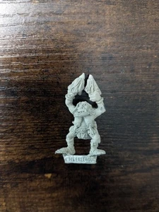 Blood Bowl 2nd ed Orc Cheerleader 1988 Games Workshop metal - Picture 1 of 1