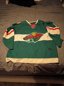 Reebok Minnesota Wild Jason Zucker Embroidered NHL Hockey Jersey Mens 54 XL - Bild 1 von 4