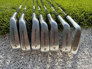 USKG Tour Series TS3 RH TS3-63 5-PW, SW, 4H, 3W, D - Picture 1 of 8