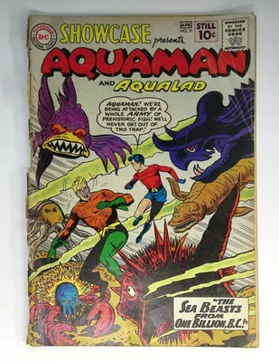 SHOWCASE Presents #31 - 2nd Appearance of AQUAMAN and Aqualad - DC - 1961 1.5 - Image 1 of 2