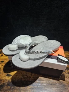 Sandalias de orthaheel chanclas de cadena plateada Belice talla 9 M Vionic nuevas con etiquetas - Imagen 1 de 11