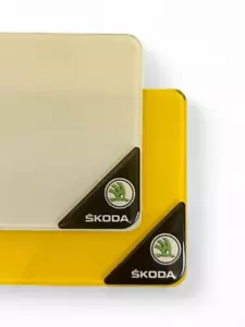 3D gewölbt Gel Skoda Nummernschild Ecke Abzeichen Aufkleber Overlay - Paar - Bild 1 von 2