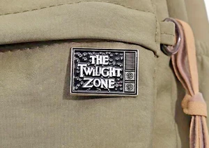 The Twilight Zone Enamel Metal Pin Brooch Badge Lapel Souvenir Horror TV Mystery - Picture 1 of 4