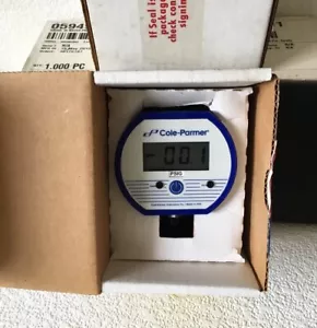 Cole Parmer 68935-18 Battery-Powered Digital Gauge 0-100.0 PSIG 1/2” MADE IN USA - Picture 1 of 12
