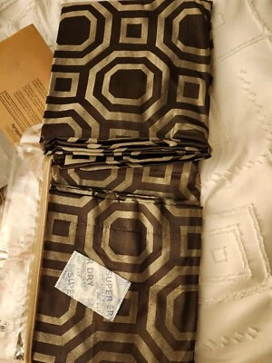 Juego de paneles de ventana forrados geométricos Pier 1 Imports de 2: 54" x 85" dorado/marrón Foto 1 de 4