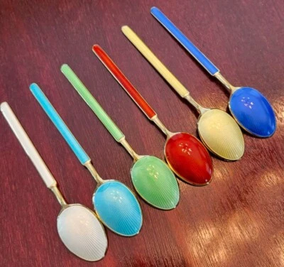 EXCELENTE Juego de 6 cucharas Guilloche Esmaltado en Plata Esterlina Aksel Holmsen Noruega ~ ¡RARO! Foto 1 de 4