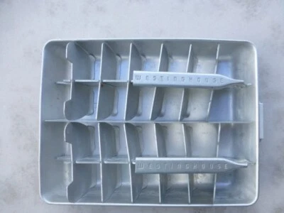 Westinghouse Bandeja Doble Cubitos de Hielo Años 50 Aluminio con Divisor y Tirador G5 Foto 1 de 4