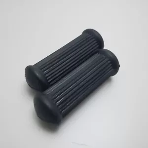 BSA Triumph Passenger Peg Rubber Foot Rest Rubbers T20 A65 - Foto 1 di 4