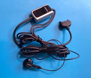 NEW Genuine Nokia HS-23 Stereo Headphones, Hands Free Earphones, Quality Nokia - Picture 1 of 1