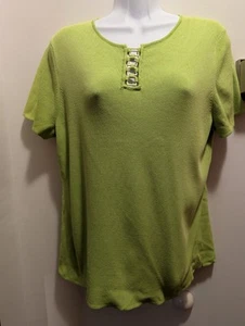 Cable & Gauge Women's XL Lime Green Short Sleeve Metal Accent Neck Blouse - Picture 1 of 7