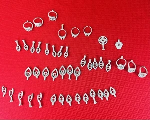 Lote de 45 piezas de montajes colgantes de anillos de cera moldes de fundición de joyas ajustes lote de hallazgos - Imagen 1 de 11