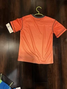 Boys  Dry Moisture Wick Fitted Shirt XS (4-5) Orange - Picture 1 of 4