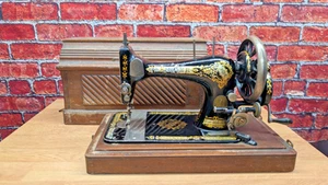 Vintage Singer VS3 28K Hand Crank Sewing Machine Heavy Duty Leather Sail Fabric - Picture 1 of 16