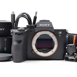 Sony a7R IV A7R4 ILCE-7RM4 Mirrorless (Shutter Count:15961) [Near Mint] #4692TH - Picture 1 of 12