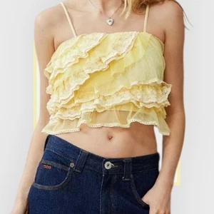 Urban Outfitters Cami - Sunny Days Ruffle Cami Top -Small - BNWT-RRP £39 - Picture 1 of 12