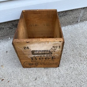 Vintage Armour Roast Beef Wooden Crate Advertising Crate Corned Beef Argentina - Picture 1 of 11