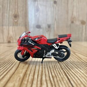 4.5" Maisto Red Honda CBR 1000RR Diecast Motorcycle Sport Bike Model Toy RARE