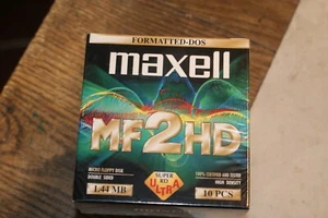 Maxell Lot 10 disquettes MF-2HD 1,44 MB IBM NEUF - Photo 1/2