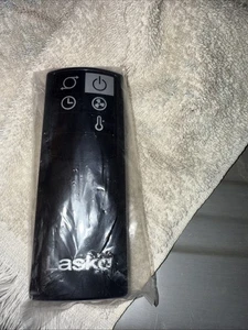 OEM Lasko 5  button  Fan Remote Control Black (NEW) - Picture 1 of 4