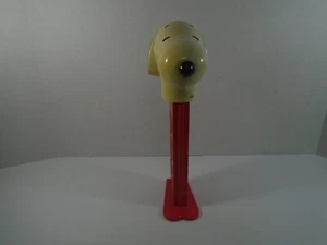 PEANUTS GIANT 12" SNOOPY--DISPENSADOR DE PEZ (MIRA) - Imagen 1 de 6