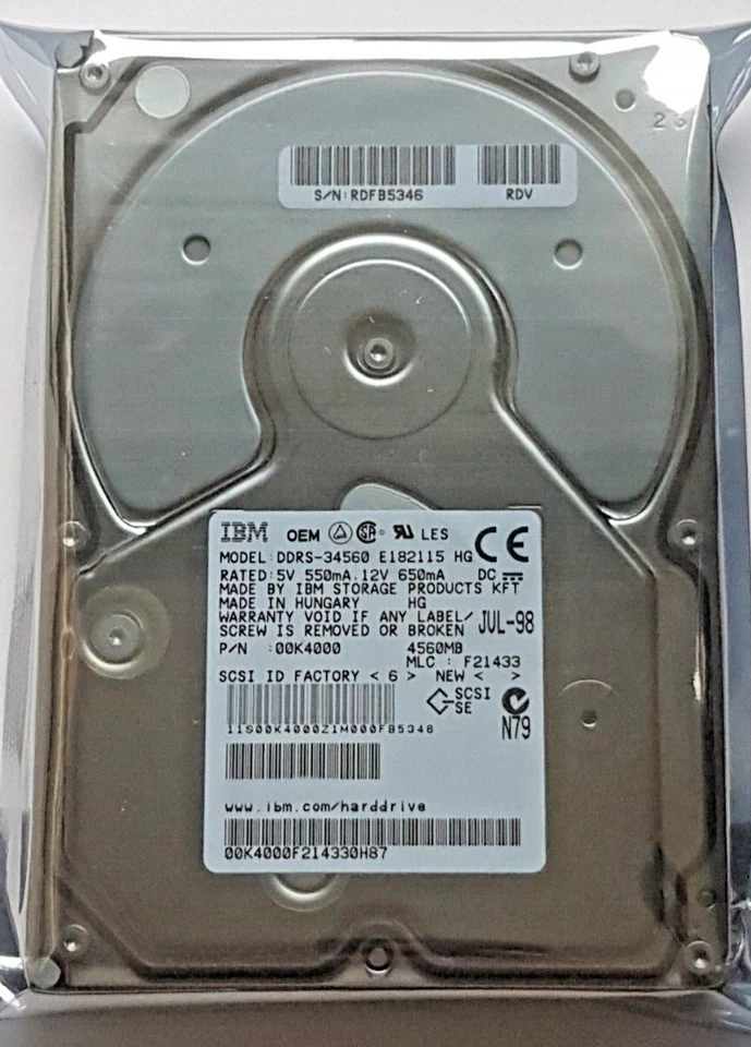 4.5 GB IBM OEM DDRS-34560 Pn 00K4000 SCSI II 68pin 7.2K 512KB 3.5 Hard Drive New - Image 1 of 1
