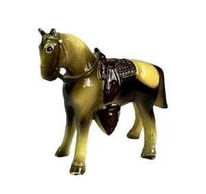Vintage Toy Horse 1950s Die Cast Pot Metal Horse 2.5in Japan - Picture 1 of 11
