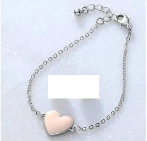 Avon Camille Heart Bracelet Pink BNIP - Picture 1 of 1
