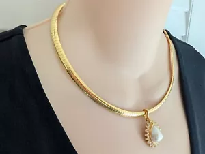 Joan Rivers Classic Pearl/Crystal Teardrop Enhancer/Pendant Omega Necklace 18" - Picture 1 of 4