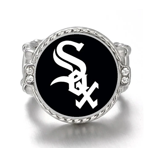 Chicago White Sox Womens Adjustable Silver Crystal Acccent Ring w Gift Pkg D12 Cover