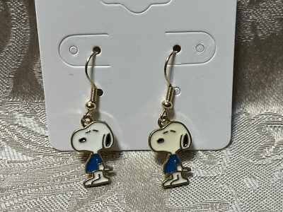 Camisa Azul Snoopy Lazo Dorado Esmalte Gota Cuelga Adorable Conjunto de Pendientes Foto 1 de 2