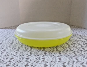 #1709 Tupperware Chip Dip/Veggie Yellow Container With White Lid & Dip Container - Picture 1 of 5