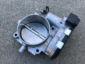 2003-2006 Mercedes W211 E500 Throttle Body OEM - Imagen 1 de 12