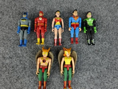 Lot of 7 DC Justice League Figures Batman Flash Wonder Woman Superman Green Lant - Image 1 of 4
