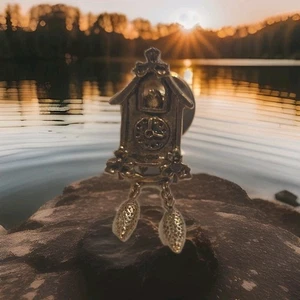Avon Cuckoo Clock Vintage Lapel Pin/Tie Tack Lake time - Picture 1 of 3