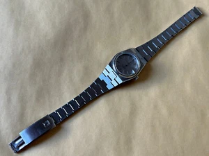 Watch - Tissot Seastar Quartz - 25 MM Diameter - Vintage Small Prx - Picture 1 of 12