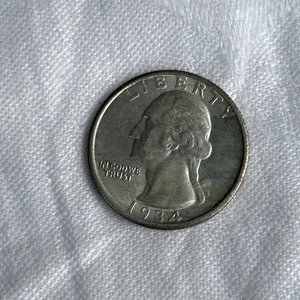 1934 Silver Washington Quarter - Picture 1 of 4