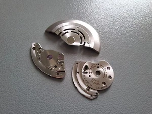 Rolex Cal. 3135, 55, 75, 85 Ricambi usati - Foto 1 di 3