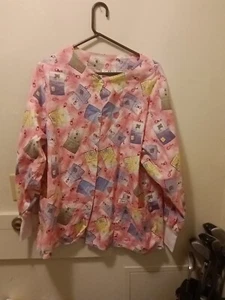 Crest Medical Scrub Top Breast cancer Long Sleeve Size L LastButton Don't Work - Picture 1 of 7