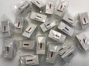 20 x Interruptor de rejilla WILTS PLUS 20A DP con neón, BLANCO (238) - Imagen 1 de 3