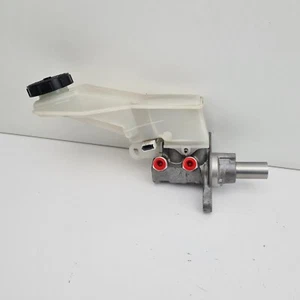 Nissan Xtrail Brake Master Cylinder T31 10/07-03/14 - Picture 1 of 10