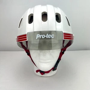 Casco de ciclismo vintage PRO-TEC BREEZE blanco rojo con visera acolchada talla S/M - Imagen 1 de 15