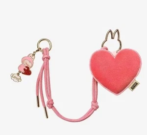 THE MONSTERS Pin for Love Series Letter Pendant "Love（Hidden)" Opened NEW - Picture 1 of 2