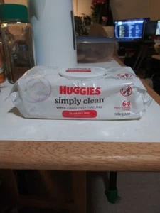 Huggies 64 simply clean baby wipes - Picture 1 of 1