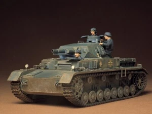 35096 Tamiya 1/35 Model Kit Moden German Medium Tank Panzer Kampfwagen IV Ausf.D - Picture 1 of 3