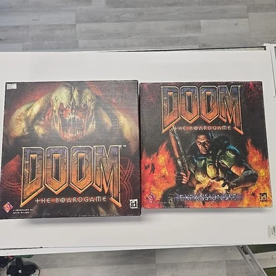 Doom: The Board Game Plus Expansión. Completo. Foto 1 de 4